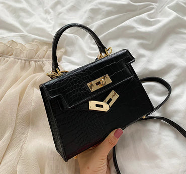 Crocodile Pattern Fashionable Crossbody Bag