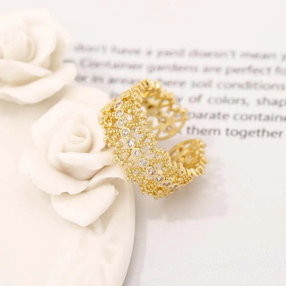 Trendy Lace Hollow Open Ring for Fashion Enthusiasts